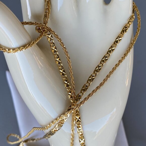 FAC Long Layered Sparkly Gold Tone Necklace NWT - Picture 4 of 7